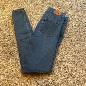 Levi jeans